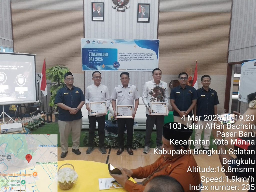 Kabupaten Kaur Terima Tiga Piagam Penghargaan Pengelola Keuangan Tahun 2025