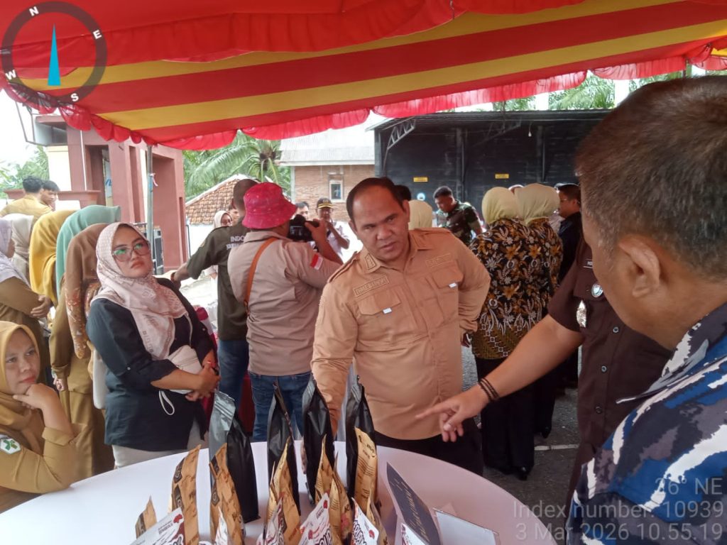 Sekretaris DPRD Kabupaten Kaur Apresiasi Bazar dan Pasar Murah Di Kejaksaan Negeri