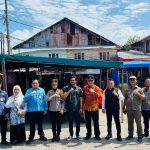 SATGAS SABER PELANGGARAN KEAMANAN DAN MUTU PANGAN MELAKSANAKAN KEGIATAN GERAKAN PASAR MURAH (GPM) SERENTAK DI WILAYAH HUKUM POLRES PESISIR BARAT