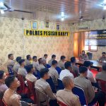 PASTIKAN KESIAPAN PERSONEL, KAPOLRES PESISIR BARAT PIMPIN LATPRAOPS KETUPAT KRAKATAU 2026