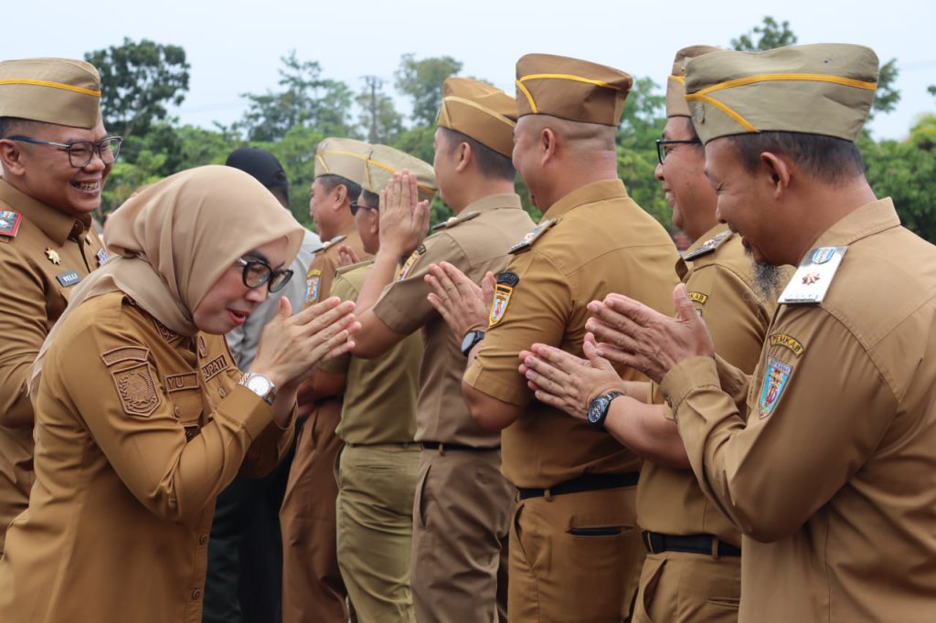 Pemkab Way Kanan Gelar Apel Halalbihalal di Lapangan Buway Pemuka