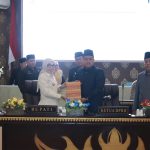 Bupati Ayu Asalasiyah Sampaikan LKPJ 2025 di Rapat Paripurna DPRD Kabupaten Way Kanan