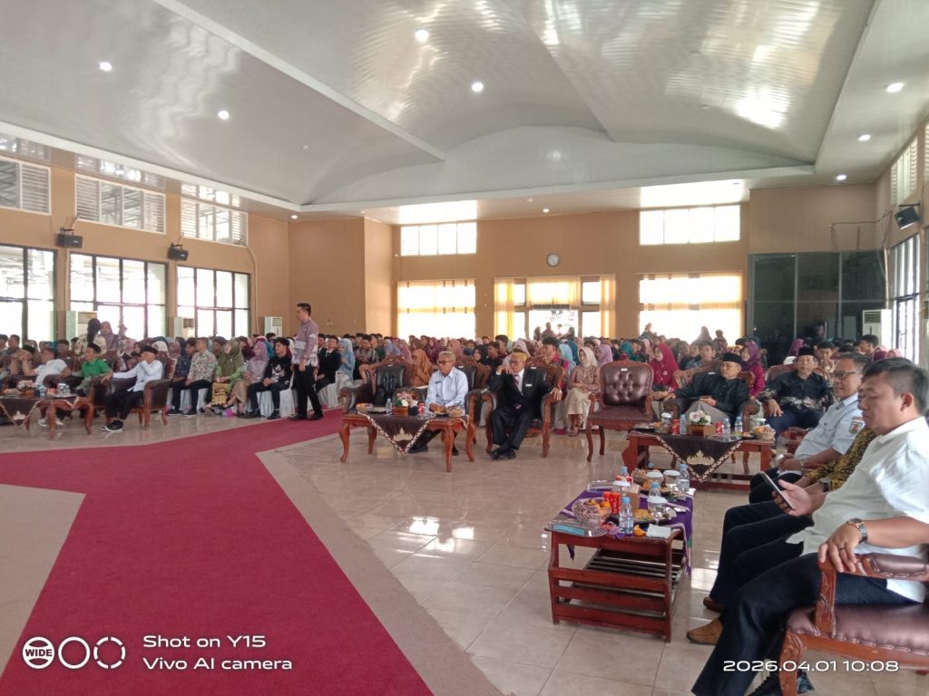 Pelepasan 300 Purna Siswa SMAN 1 Blambangan Umpu Tahun Pelajaran 2025-2026