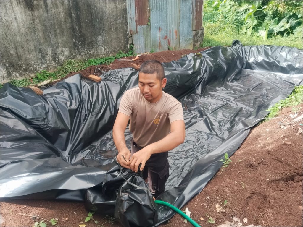 Dukung Program Ketahanan Pangan, Polsek Kasui Manfaatkan Lahan Untuk Budidaya Ikan