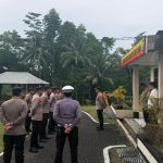 CEK KESIAPAN PERSONEL, WAKAPOLRES PESISIR BARAT PIMPIN APEL PAGI DI MAPOLSEK PESISIR UTARA