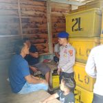 SATPOLAIRUD POLRES PESISIR BARAT BERI IMBAUAN KEPADA PENGEPUL IKAN