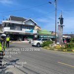 SATLANTAS POLRES PESISIR BARAT GELAR PAM RAWAN SIANG DI SIMPANG TUGU TUHUK