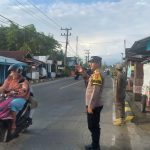 HADIR DI TENGAH MASYARAKAT, PERSONEL POLSEK PESISIR TENGAH LAKSANAKAN PAM RAWAN PAGI