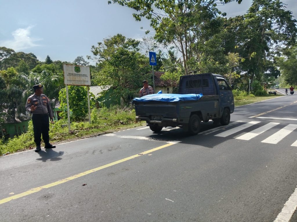 POLSEK PESISIR UTARA GELAR PAM RAWAN PAGI, CIPTAKAN ARUS LALU LINTAS LANCAR