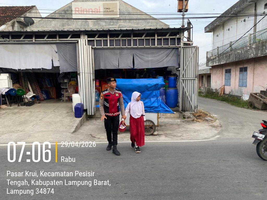 CIPTAKAN KAMSELTIBCARLANTAS, SAT SAMAPTA POLRES PESISIR BARAT GELAR PAM RAWAN PAGI