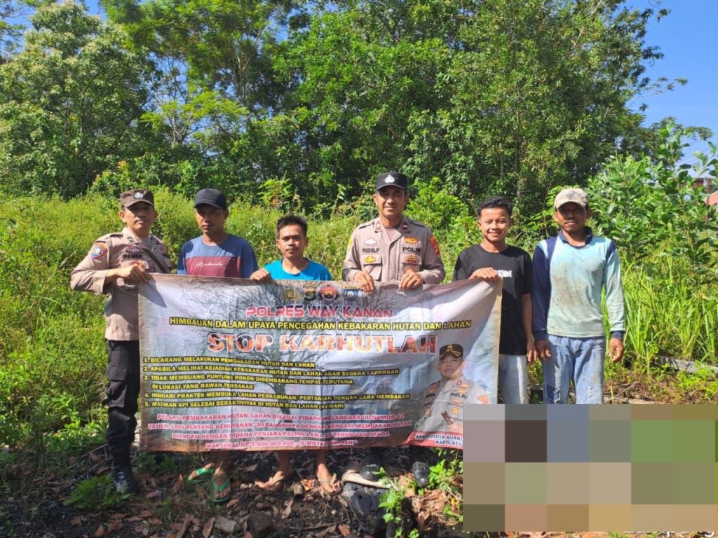 Cegah Kebakaran Lahan, Polsek Pakuan Ratu Gelar Sosialisasi 110 di Kampung Serupa Indah