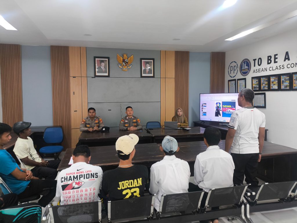 SAT BINMAS POLRES PESISIR BARAT LAKSANAKAN PELATIHAN KATPUAN KEPADA SATPAM RSUD KH.M. THOHIR KRUI