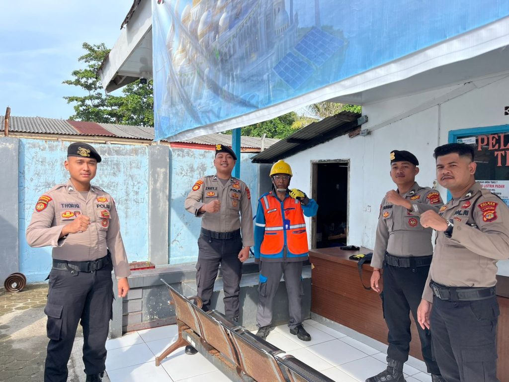 SAT SAMAPTA POLRES PESISIR BARAT GELAR PATROLI GUNA ANTISIPASI GANGGUAN KAMTIBMAS