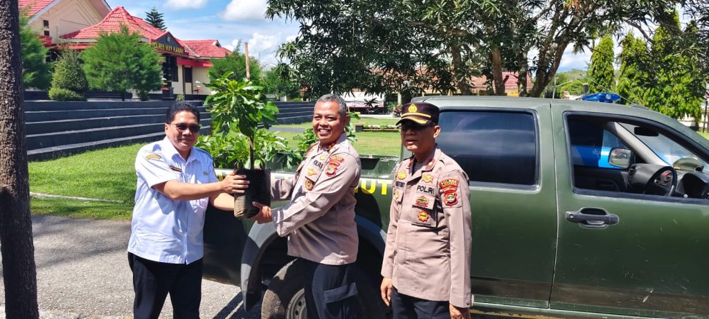 Sinergi Jaga Keamanan dan Kelestarian Hutan, Kepala UPT KPH Bukit Punggur Silaturahmi di Polres Way Kanan
