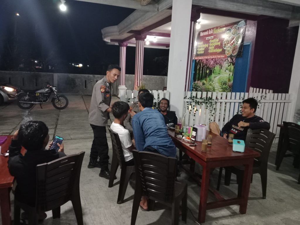 Ciptakan situasi yang aman dan kondusif,polsek Pesisir Selatan laksanakan patroli rutin