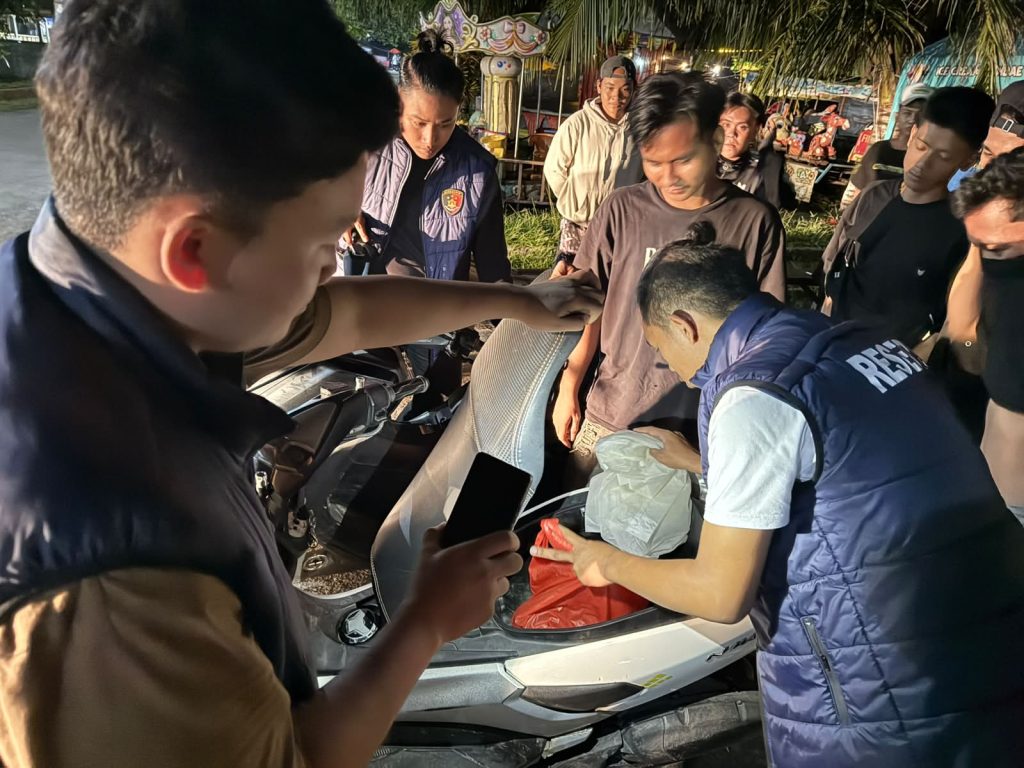 SAT RESKRIM POLRES PESISIR BARAT LAKSANAKAN PATROLI MOBILE ANTISIPASI C3 DI JAM RAWAN MALAM