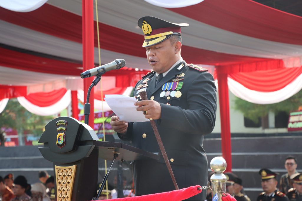 Kapolres Way Kanan Gelar Upacara dan Penghargaan di Hari Bhayangkara ke-80