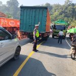 Polsek Pesisir Utara Gelar Pengamanan Aktivitas Masyarakat di Pasar Melsom