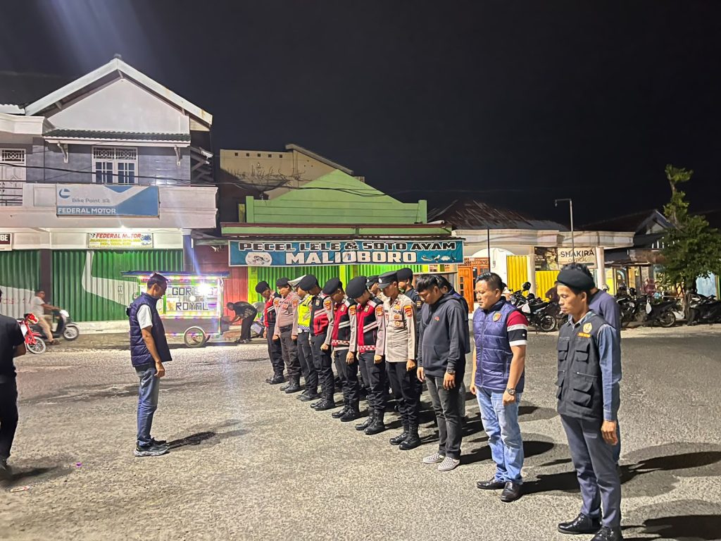 KRYD Ton Siaga Regu IV Polres Pesisir Barat, Patroli Wisata Pantai dan Antisipasi Gangguan Kamtibmas