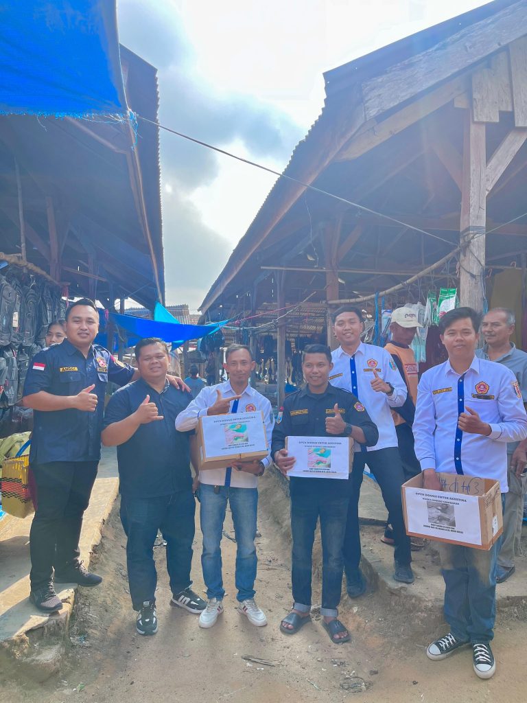 Karang Taruna Blambangan Umpu Galang Donasi untuk Warga Gunung Sangkaran yang Menderita Kanker