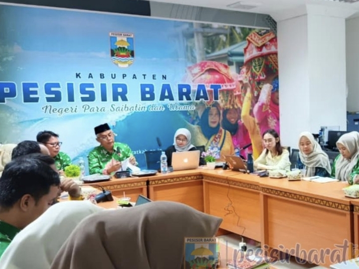 Pemkab Pesibar Percepat Aturan Tentang Pernikahan Dini