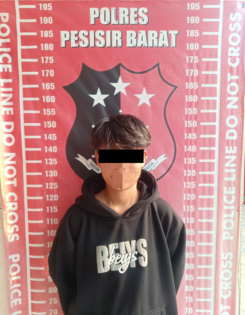 SAT RESKRIM POLRES PESISIR BARAT UNGKAP KASUS DUGAAN TINDAK PIDANA PENGGELAPAN