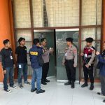 Pastikan Penyampaian Visi-Misi Calon Wakil Bupati Berjalan Kondusif, Polres Way Kanan Perkuat Pengamanan Gedung DPRD