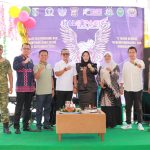 Bupati Ela: Jadilah Penerang Dalam Kegelapan, Pesan di HUT ke-8 Halopaginews.com