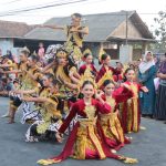 Karnaval Kencong Mengguncang, SMPN 1 Kencong Bikin Penonton Terpukau Lewat Samara Semirang